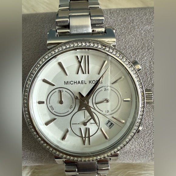 Michael Kors Sofie Chronograph Women’s Quartz Movement Watch - Picture 1 of 12